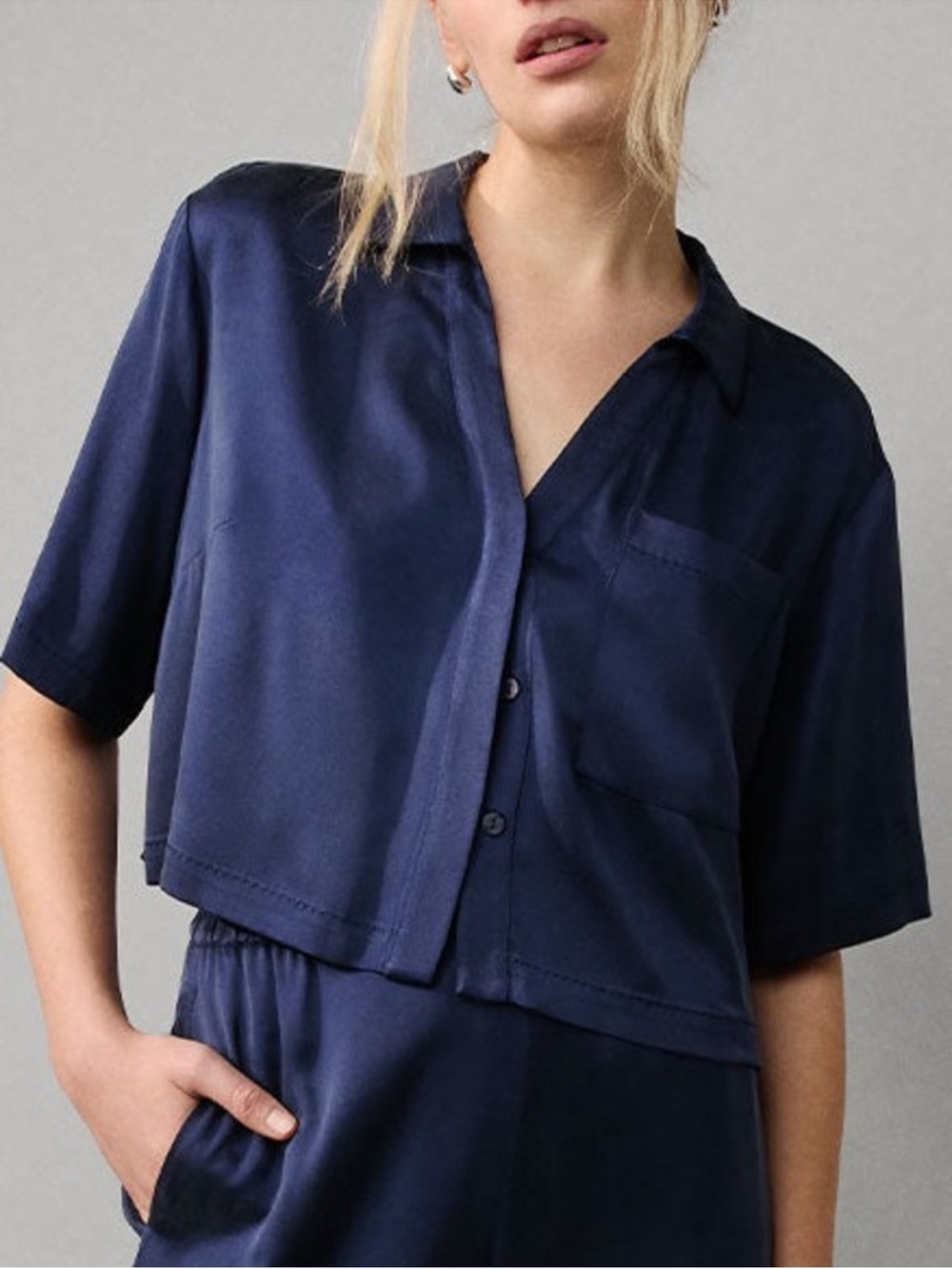 Lunya Silk Collar Crop Top size large Navy blue NEW